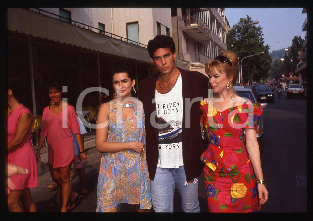35mm vintage slide* 1991 GABICCE MARE Richard STEINMETZ Rena SOFER Linda COOK 13