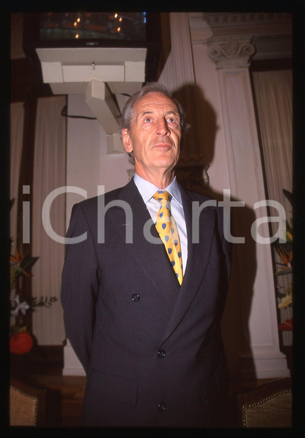 35mm vintage slide* 1990 ca COSTUME - Martin KOHLHAUSSEN (123)
