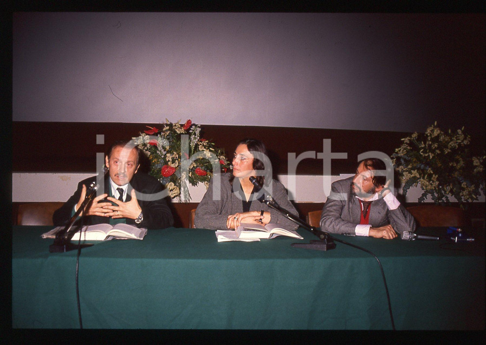 35mm vintage slide* 1990 ca CATTOLICA MYSTFEST Irene BIGNARDI e Felice LAUDADIO