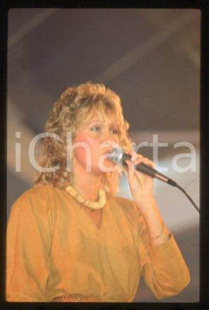 35mm vintage slide* 1983 ABBA Swedish singer Agnetha FALTSKOGN on the stage (10)