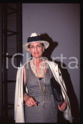 Fiore CRESPI - ITALY Portrait of an actress model 1995 ca * 35mm vintage slide 7