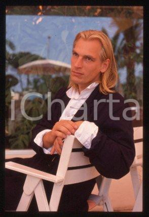 Julian SANDS CANNES Film Festival Portrait of actor 1990 * 35mm vintage slide 38