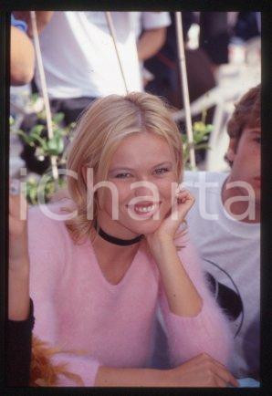 Yuliya MAYARCHUK - VENICE Actress of "Trasgredire" 1999 * 35 mm vintage slide 1