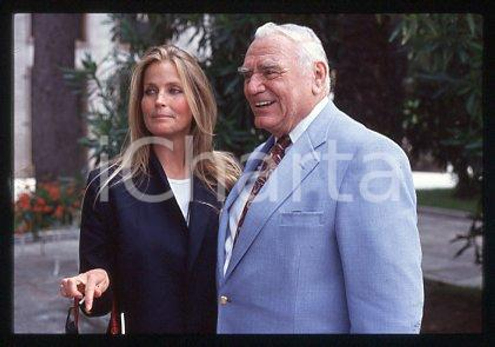 35mm vintage slide* 1999 ca ITALY Ernest BORGNINE and Bo DEREK (76)