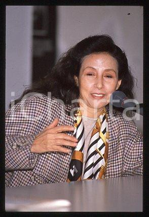 35mm vintage slide* 1988 ITALY Bamboo HIRST writer RICE DOESN'T GROW ON TREES(8)