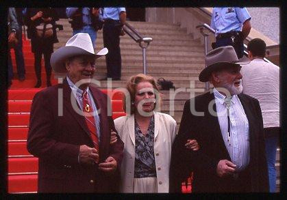35mm vintage slide* 1995 CANNES Carroll BAKER, Ben JOHNSON, Harry CAREY JR (28)