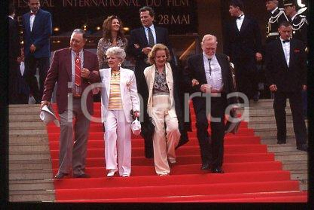 35mm vintage slide* 1995 CANNES Carroll BAKER, Ben JOHNSON, Harry CAREY JR (33)