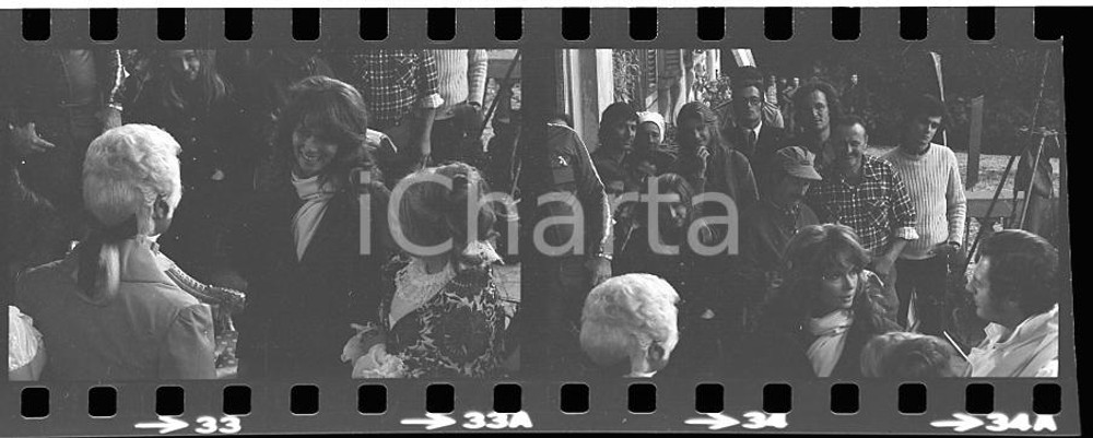 35mm LOTTO 2 NEGATIVI* 1974 ALLONSANFAN Marcello MASTROIANNI Lea MASSARI sul set