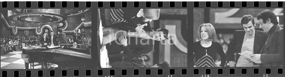 Fotografia d epoca originale 35mm LOTTO 2 NEGATIVI 1971 RAI Sergio ENDRIGO Donatella MORETTI Ritratto 1