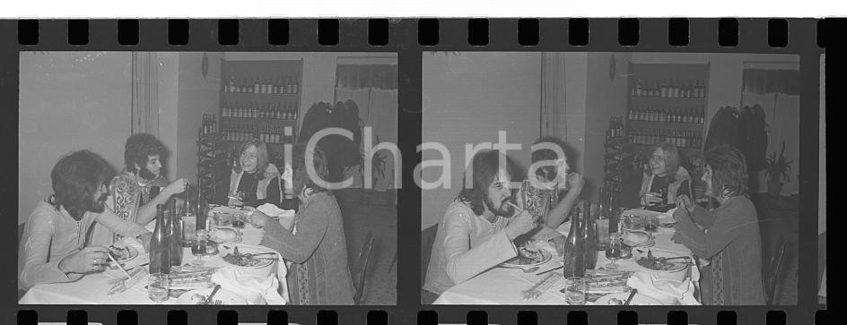 Fotografia d epoca originale 35mm LOTTO 2 NEGATIVI 1971 SANREMO  MUNGO JERRY Ray DORSET Mike COLE 7 1