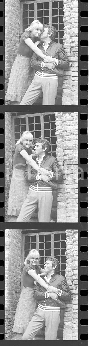 35mm LOTTO 3 NEGATIVI* 1976 RIOLO TERME Walter CHIARI Carmen VILLANI sul set 19