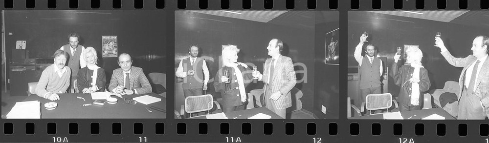 35mm LOTTO 3 NEGATIVI * 1983 MUSICA Patty PRAVO firma contratto discografico (6)