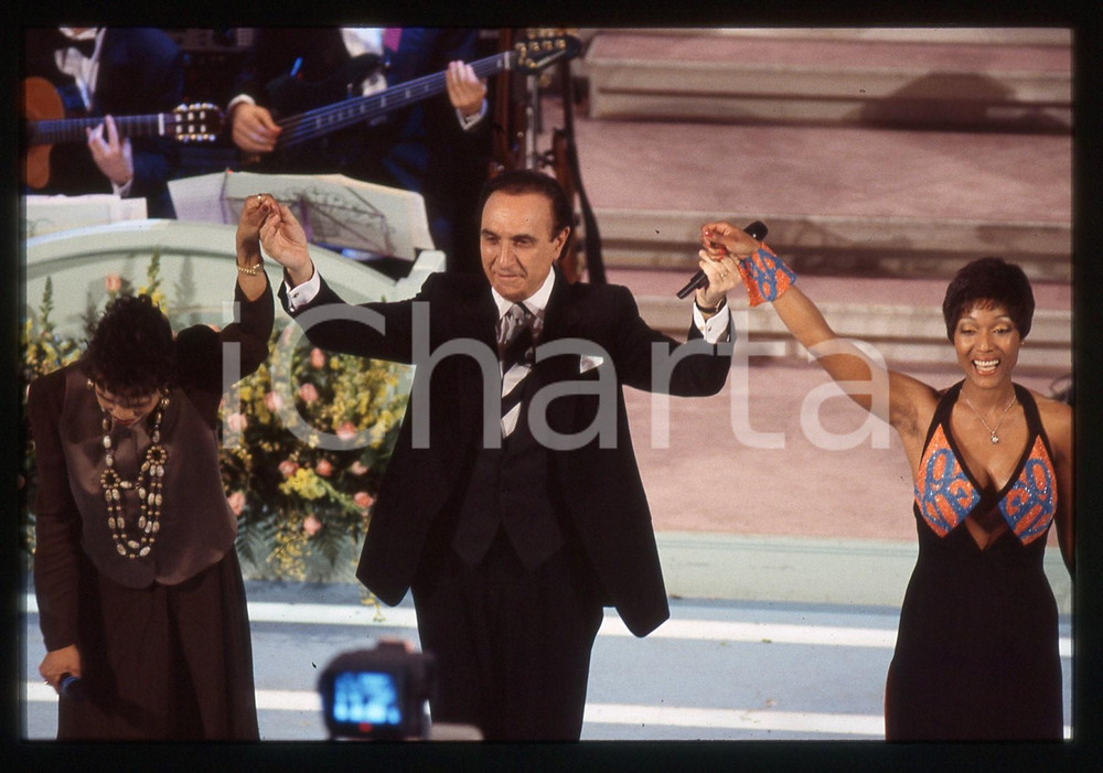 Fotografia d epoca originale 35mm vintage slide 1994 Festival SANREMO Amii STEWART Pippo BAUDO D BRIDGEWATER 1