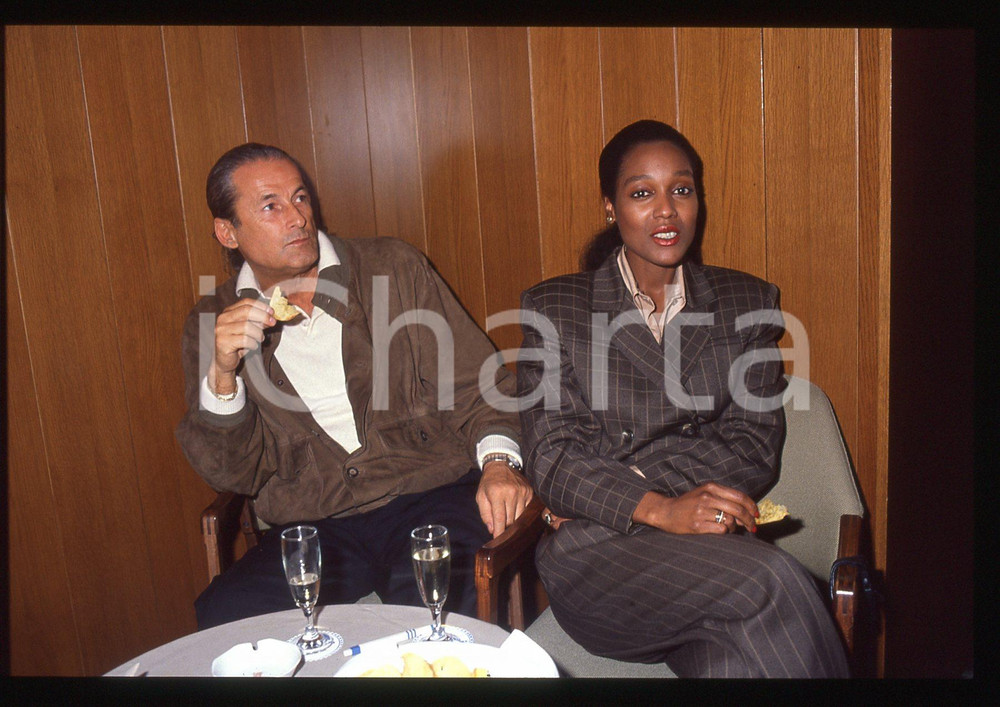 35mm vintage slide* 1985ca SAINT VINCENT Amii STEWART con marito Pietro CAPPA 4