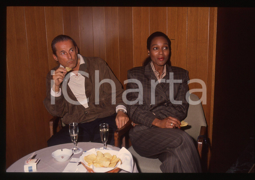 35mm vintage slide* 1985ca SAINT VINCENT Amii STEWART con marito Pietro CAPPA 17