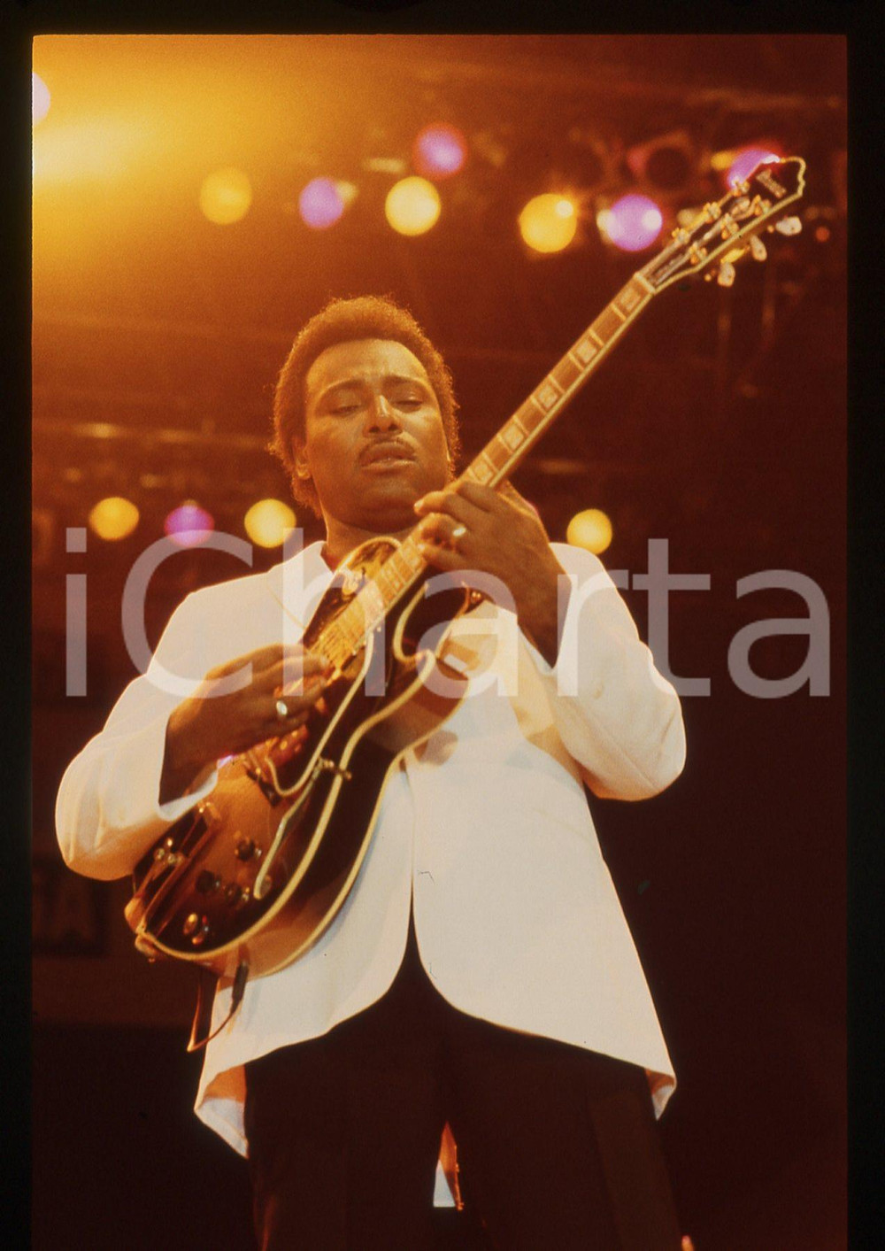 35mm vintage slide* 1985 NEW YORK George BENSON durante un concerto (11)
