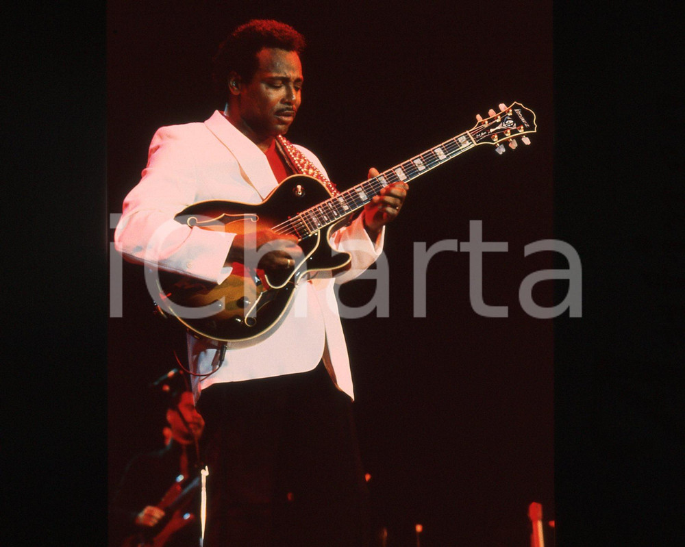 35mm vintage slide* 1985 NEW YORK George BENSON durante un concerto (12)