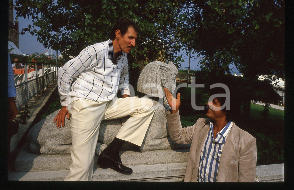 35mm vintage slide* 1986 VENEZIA LIDO Franco FRANCHI e Ciccio INGRASSIA (15)  