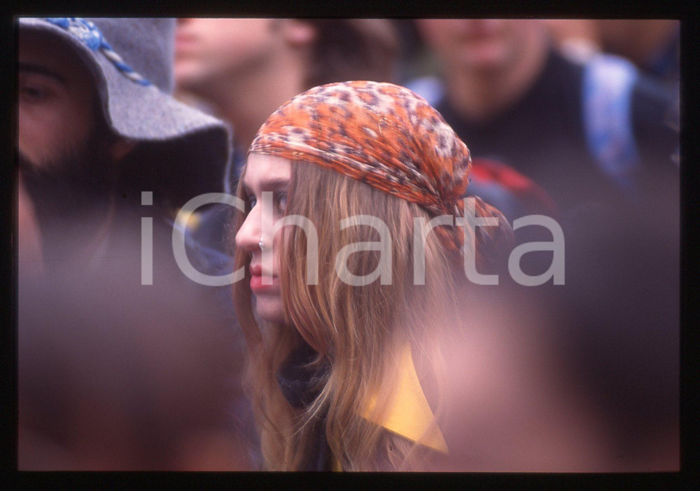35mm vintage slide* 1994 SONORIA FESTIVAL Milano - Pubblico del concerto (12)