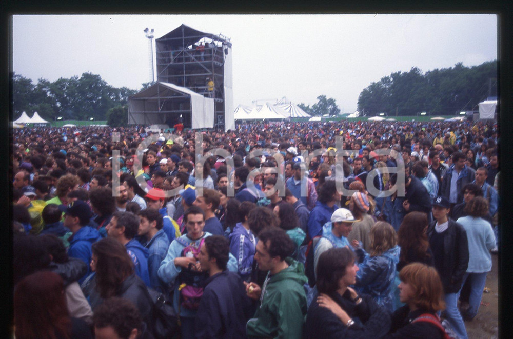 35mm vintage slide* 1994 SONORIA FESTIVAL Milano - Pubblico del concerto (22)