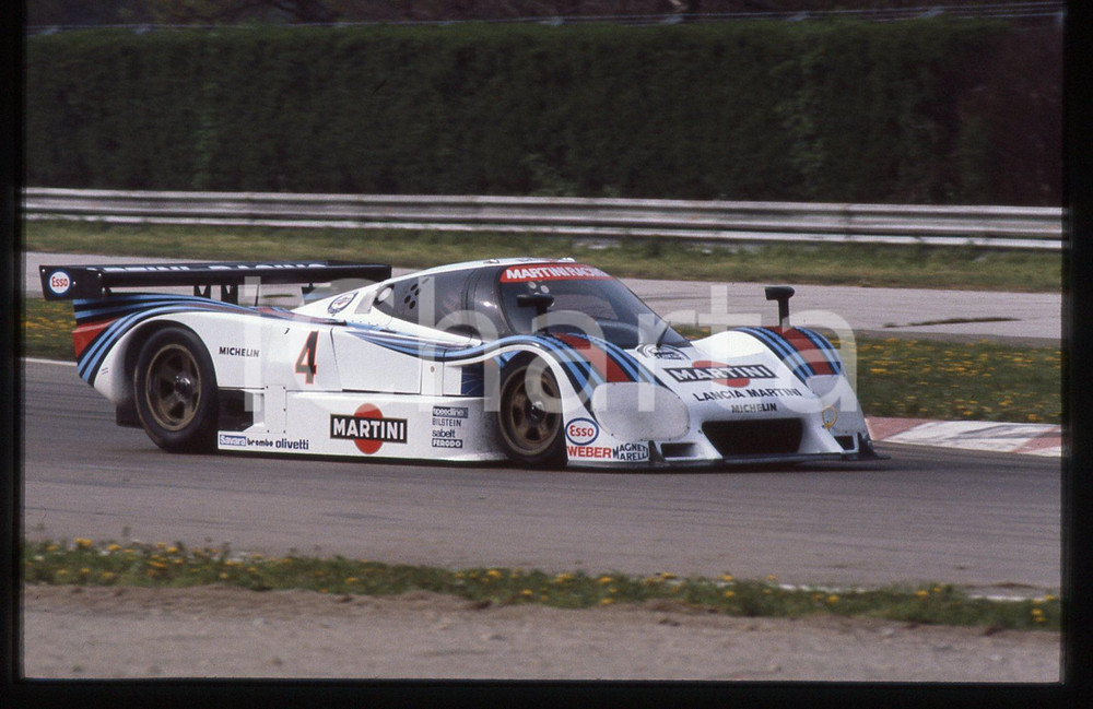 35mm vintage slide* 1985 1000 KM MONZA LANCIA LC2/85 Martini durante gara (2)