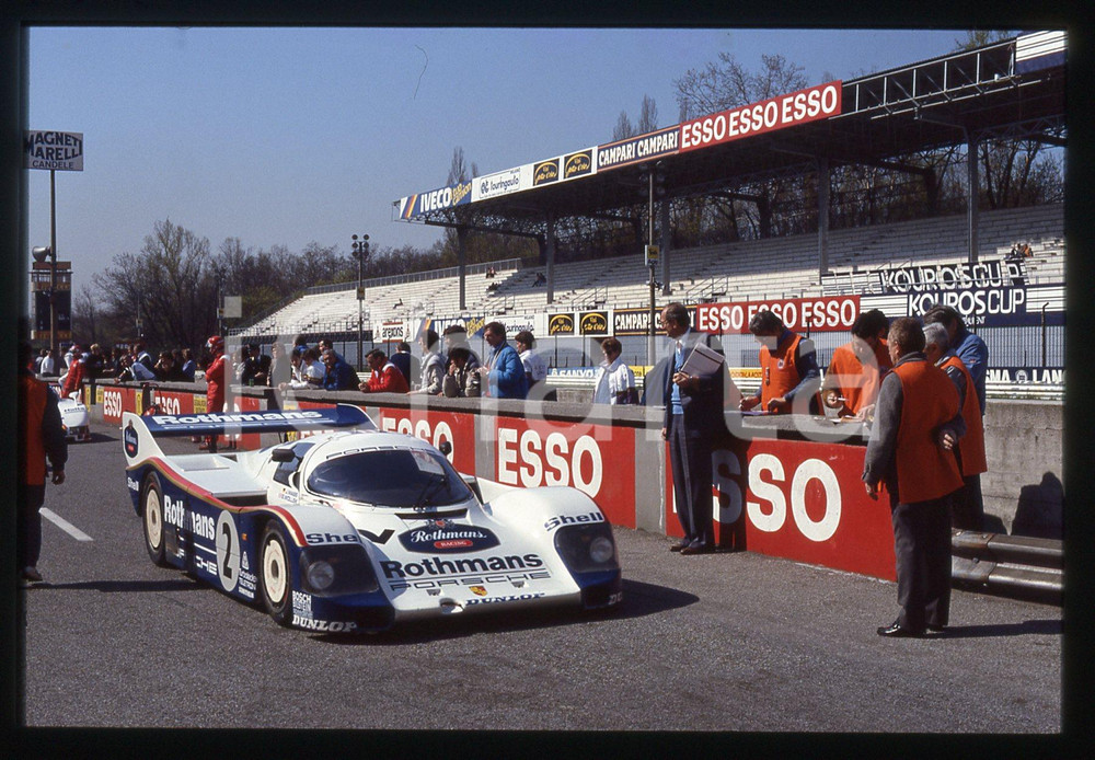 35mm vintage slide* 1986 360 KM MONZA PORSCHE 962 C Rothmans - Pit lane