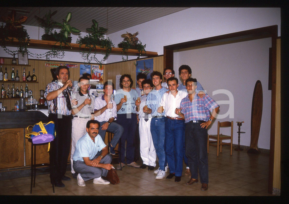 35mm vintage slide* 1988 VILLA SAN MARTINO Nelson PIQUET Pilota elicottero (116)
