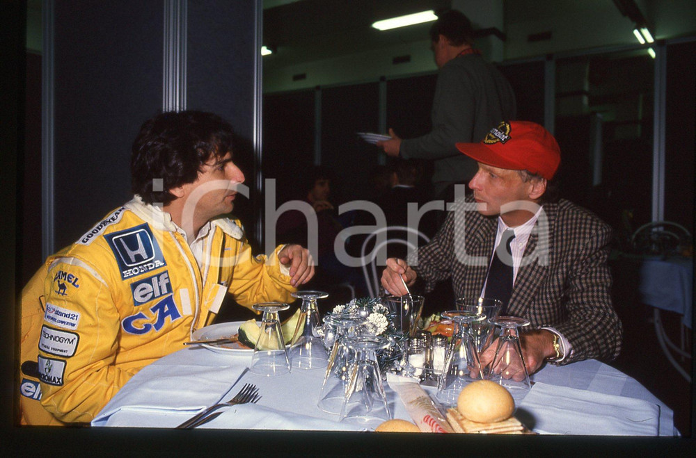 Fotografia d epoca originale 35mm vintage slide 1988 FORMULA1 Nelson PIQUET a pranzo con Niki LAUDA 1