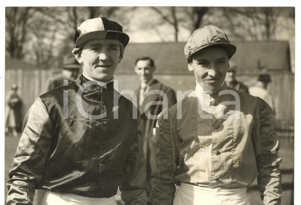 1953 RACEHORSE Jockey brothers Joe and Manny MERCER *Photo 20x15 cm