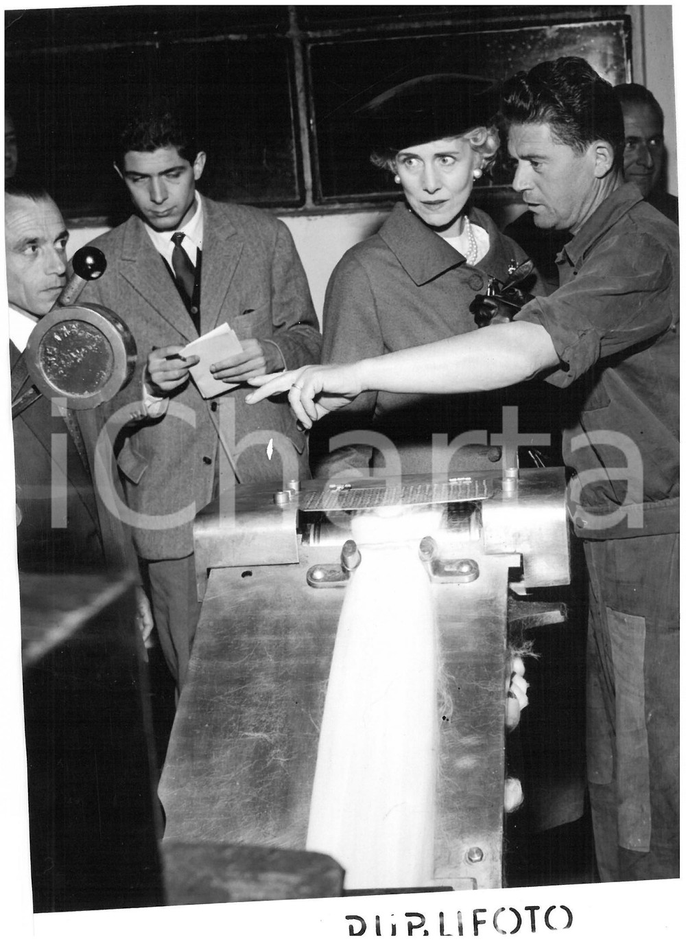 1956 SCHIO Lanificio Rossi - Clare BOOTHE LUCE in visita alla fabbrica *Foto