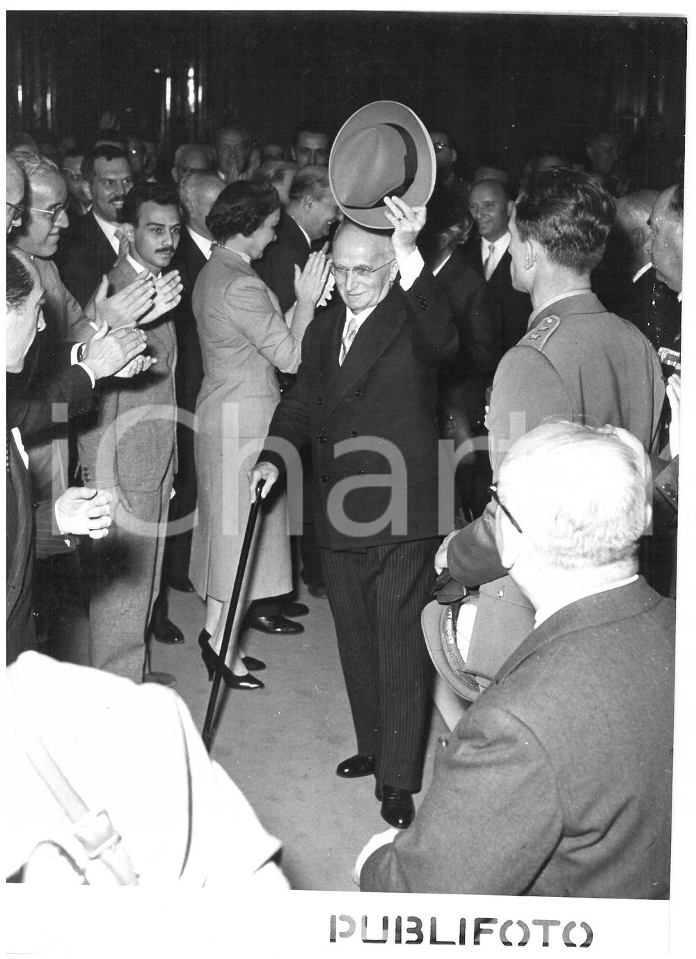 1955 ROMA Luigi EINAUDI in partenza dalla stazione Termini *Foto 13x18 cm