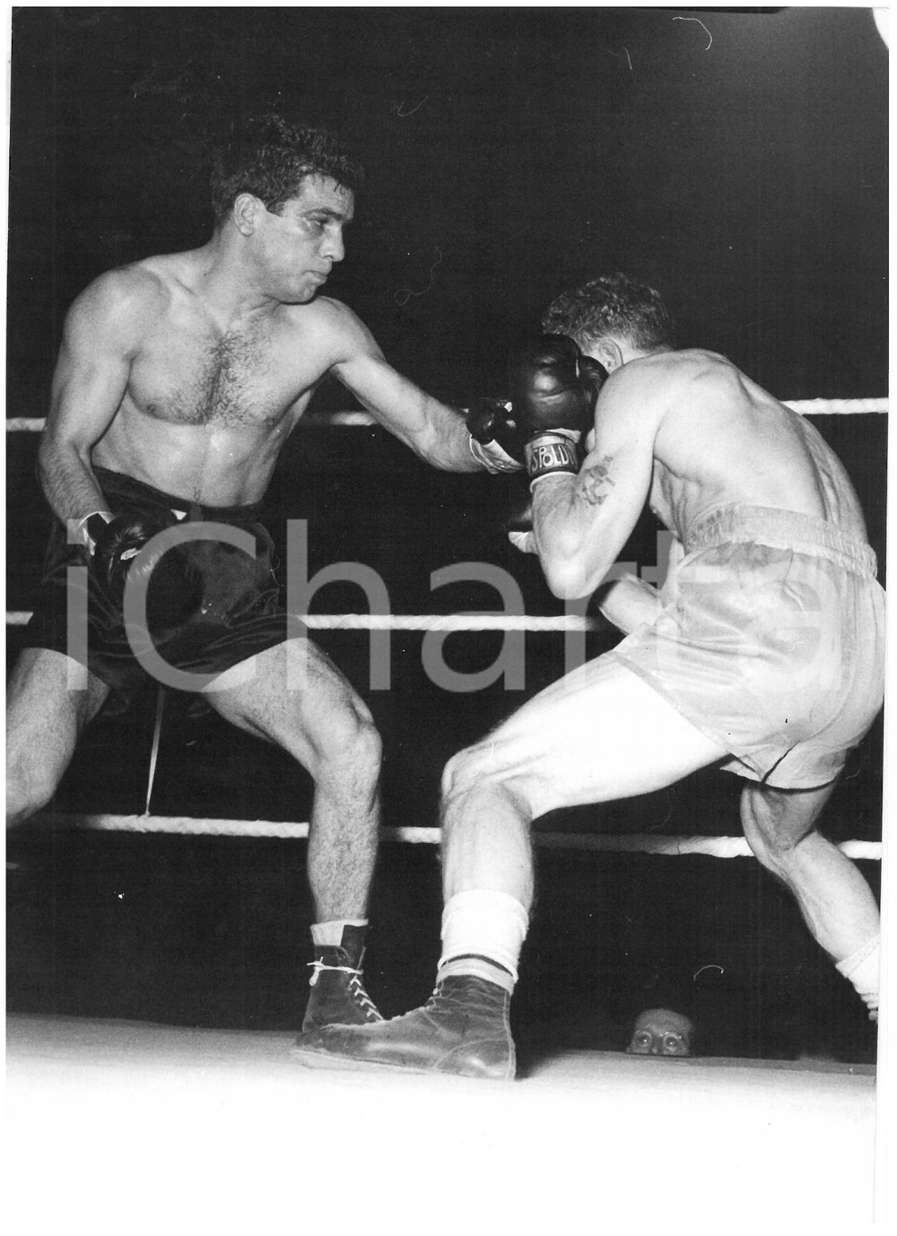 1954 MILANO - PUGILATO Una fase del match tra Duilio LOI e Jorgen JOHANSEN *Foto