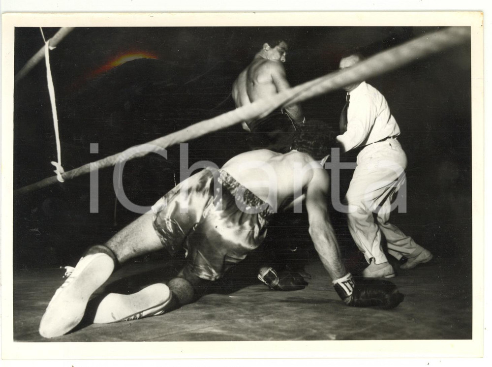 1958 TORINO - PUGILATO Duilio LOI contro Conny RUDHOF - Una fase del match *Foto