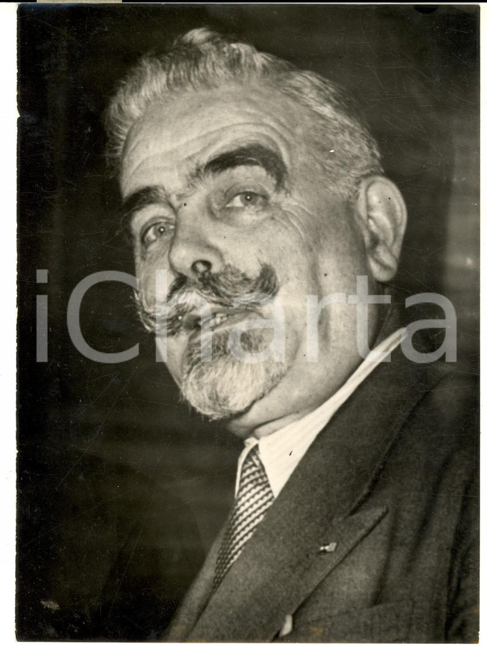 1954 ROMA Ritratto del senatore democristiano Antonio TOSELLI - Foto 13x18 Fotografia d'epoca con didascalia coeva.  CONDIZIONI: G FORMATO: 13x18 cm     originale e autentica 1
