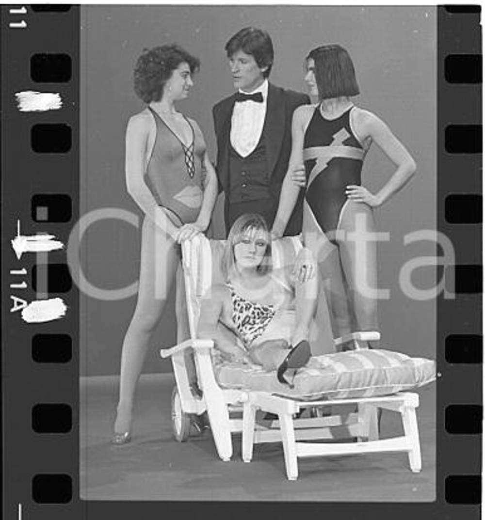 35mm NEGATIVO ORIGINALE * 1984 LORETTA GOGGI IN QUIZ Gianni BREZZA e ballerine 4