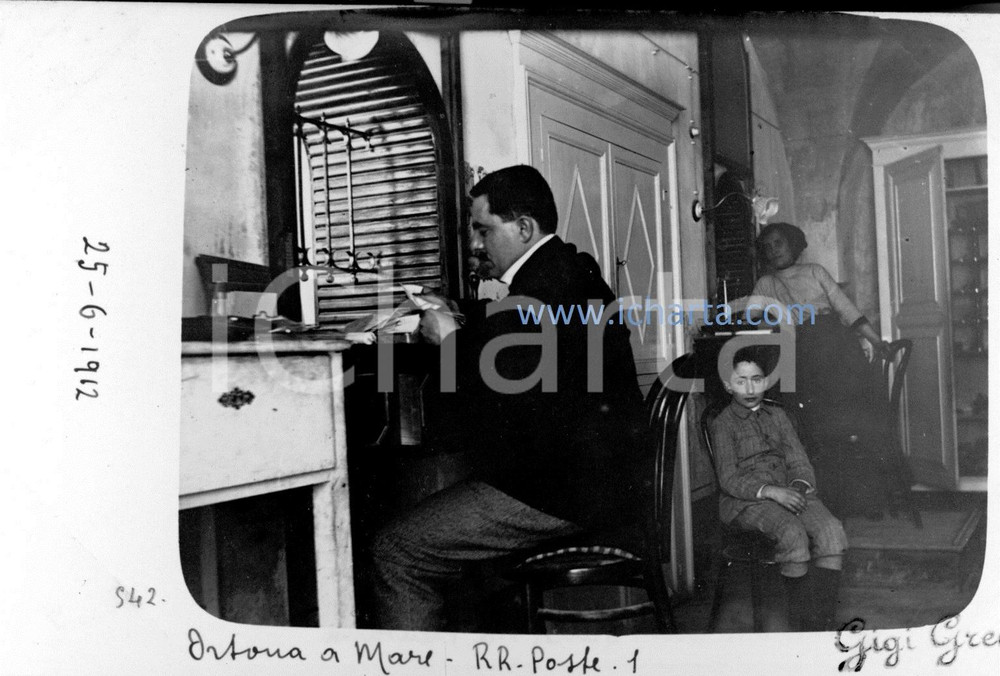 1912 ORTONA (CH) Interni delle Regie Poste * Foto cartolina RARISSIMA Non viaggiataCONDIZIONI: G  NOTA BENE: TUTTI I DIRITTI RISERVATI;E' VIETATA LA RIPRODUZIONE    originale e autentica 1