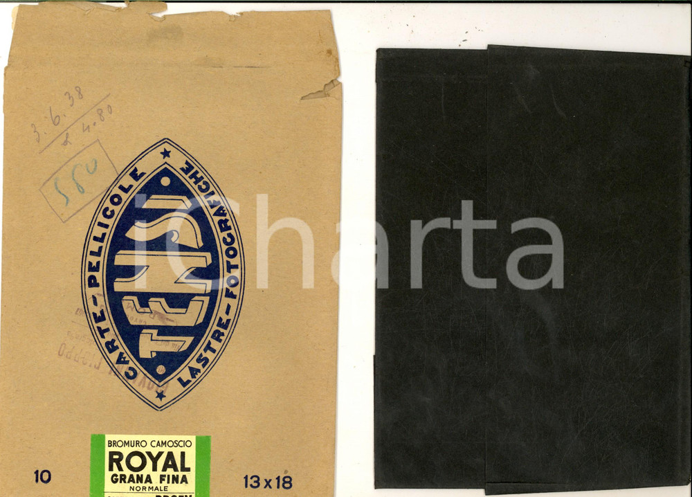 1910 ca TENSI Campione carta per fotografi con busta PUBBLICITARIA Busta d'epoca contenente un campione di carta per fotografi.  FORMATO: 15x20 cm (busta) CONDIZIONI: G     originale e autentica 1