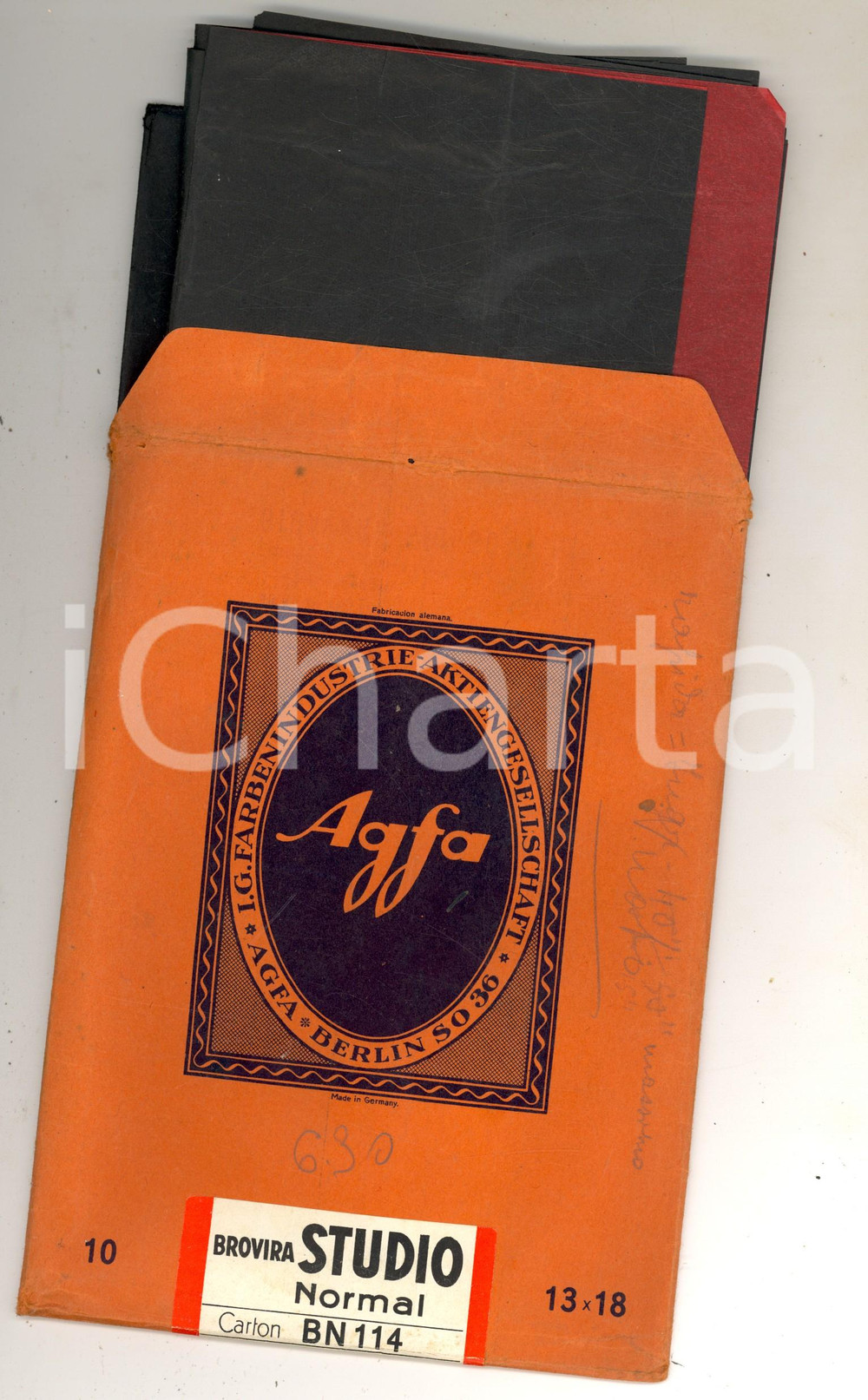 1910 ca BERLIN AGFA Campione carta BROVIRA STUDIO con busta PUBBLICITARIA Busta d'epoca contenente vari campioni di carta per fotografi. FORMATO: 15x20 cm (busta)CONDIZIONI: G    originale e autentica 1