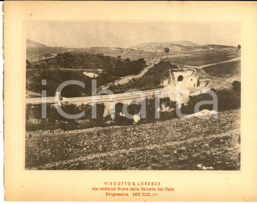 1888 Ferrovia ROMA-SULMONA - Viadotto SAN LORENZO con imbocco ROMA - Stampa Stampa d'epoca, su cartoncino.CONDIZIONI: G (ma residuo cartaceo al verso)FORMATO:  20x16 cm    originale e autentica 1
