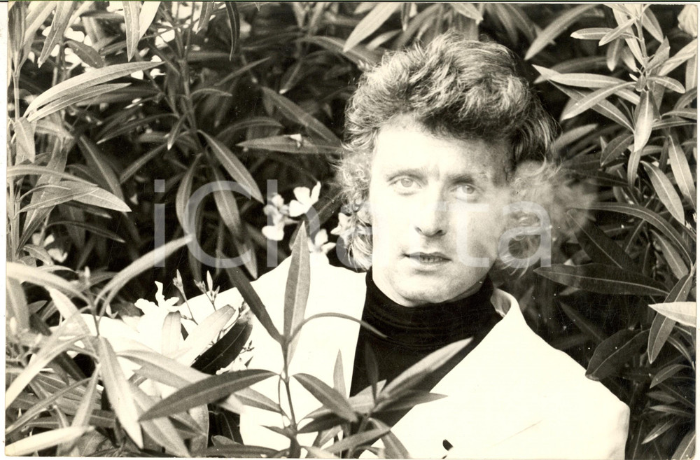 1970 ca MUSICA Ritratto del cantante francese CHRISTOPHE *Foto ARTISTICA 30x20 Fotografia di agenzia. CONDIZIONI: G FORMATO: 30x20 cm    originale e autentica 1