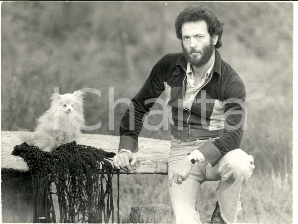 1970 ca COSTUME I GIGANTI Checco MARSELLA con il suo cane - Foto 24x18 cm