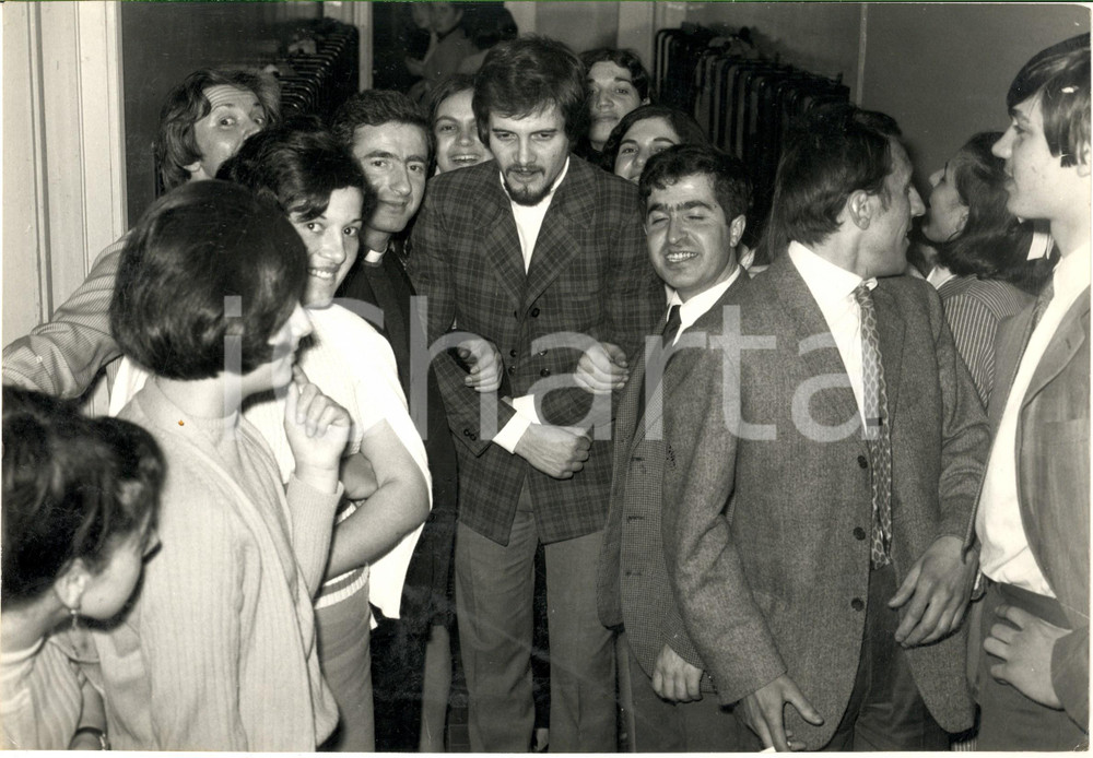 1970 ca MILANO Enrico Maria PAPES dei GIGANTI in visita al Centro Auxologico (5)