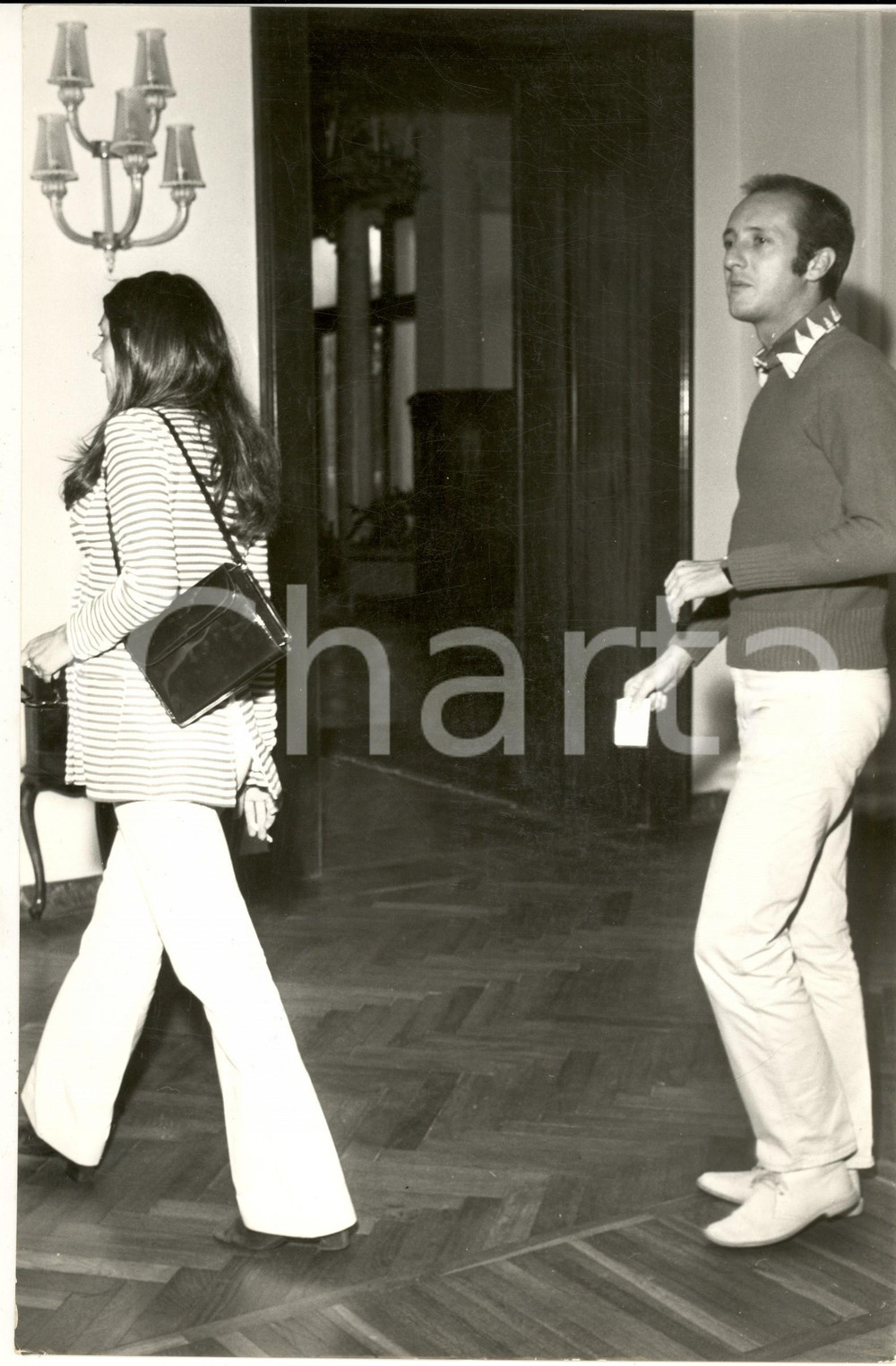 1970 ca COSTUME ITALIA Caterina CASELLI con il marito Piero SUGAR (1) *Foto