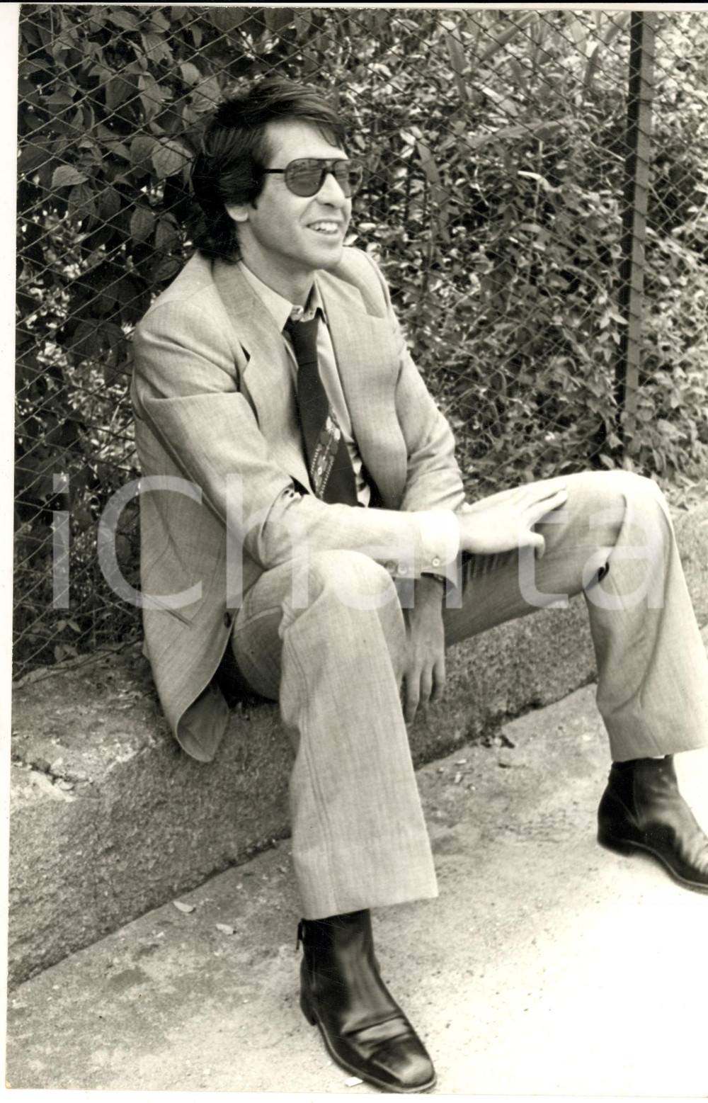 1973 STRESA Corrado PANI sul set di "Anna, quel particolare piacere" Foto (3) Fotografia d'epoca. CONDIZIONI: GFORMATO: 20x30 cm    originale e autentica 1