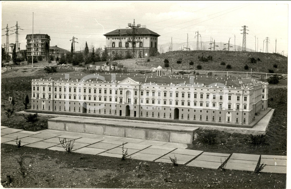 1971 CAPRIATE SAN GERVASIO - MINITALIA - Reggia di Caserta (1) - Foto 30x20 cm Fotografia d'epoca. CONDIZIONI: GFORMATO: 30x20 cm      originale e autentica 1