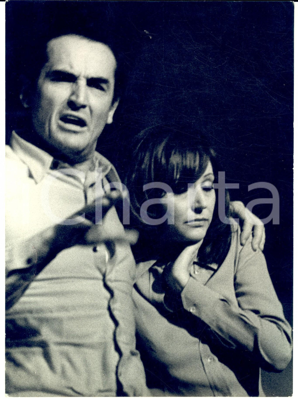 1968 TORINO Teatro Regio - Vittorio GASSMAN alle prove del "Riccardo III" Foto Fotografia d'epoca. CONDIZIONI: GFORMATO: 18x24 cm      originale e autentica 1