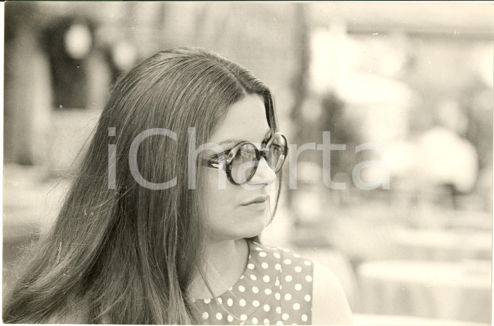 1965 ca COSTUME ITALIA Ritratto della cantante MILVA - Foto 30x20 cm
