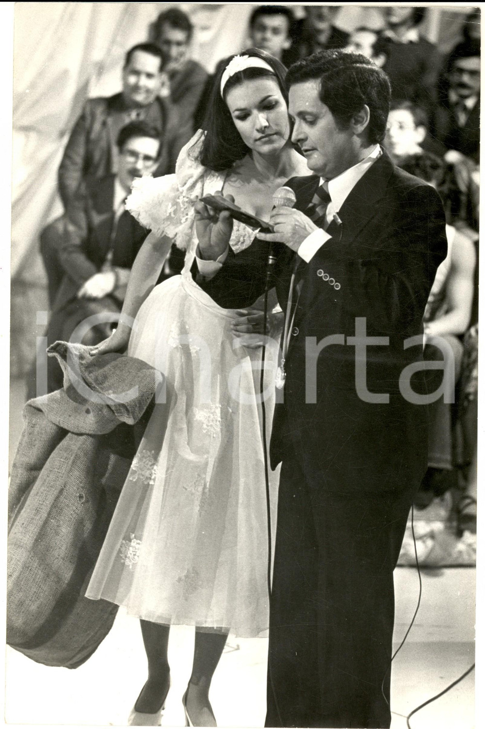 1976 RAI "Ma che scherziamo?" Elisabetta VIVIANI e Lucio FLAUTO *Foto 20x30 CM
