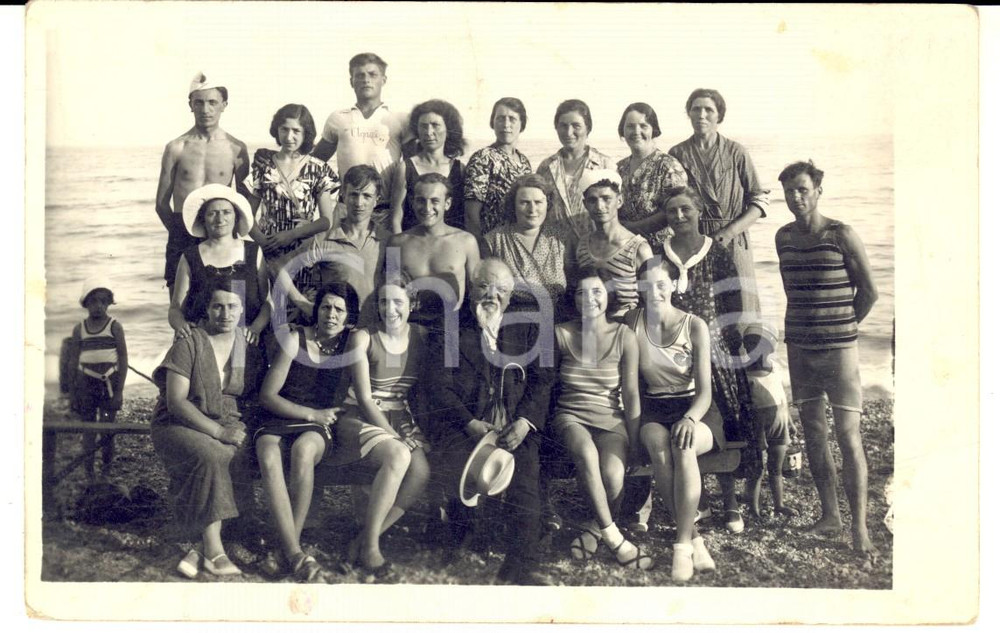 Estate 1925 ca ALBISSOLA Ritratto di gruppo alla Colonia Balneare AGAZZI *Foto