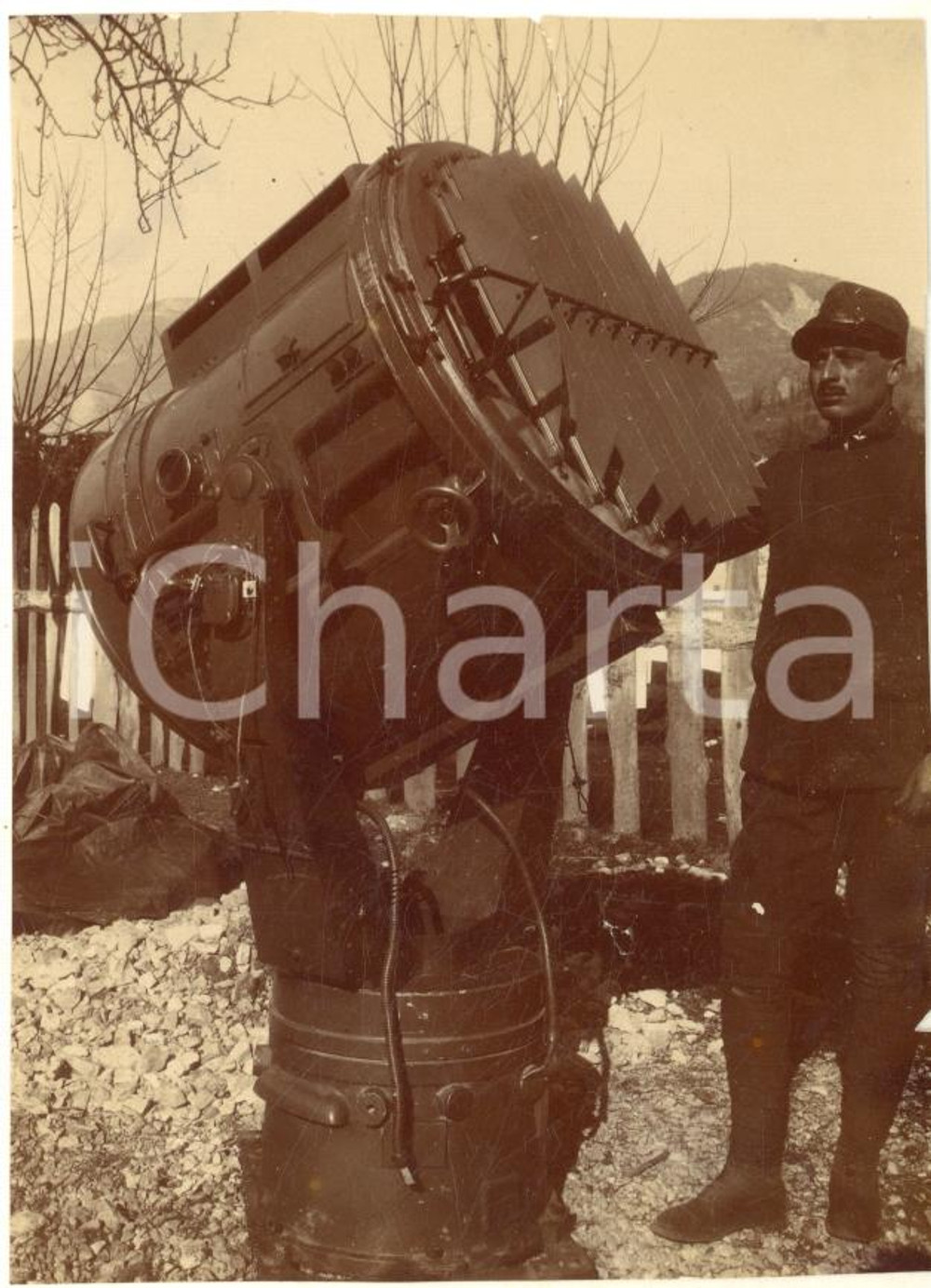 1916 WW1 ZONA DI GUERRA Difesa antiaerea - Soldato con proiettore - Foto 8x11